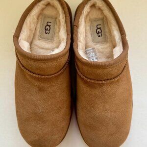 UGG Classic Micro Suede Booties – Chestnut – Women’s Size 9